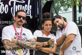 tattoo-truck-crew